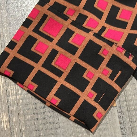 BCBGMaxAzria • Surplice Blouse Long Sleeve - Picture 6 of 6